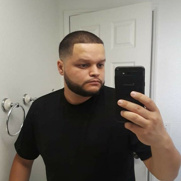 Meet your Posher, Xavier - Picture 1 of 1